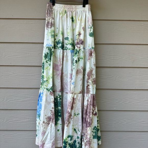 SWF Suit One Shoulder Puff Sleeve Crop Top and maxi skirt - Picture 7 of 15